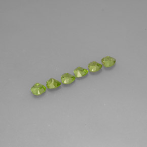  ct natürliche grüner Peridot-Edelsteine, Herzform, VS