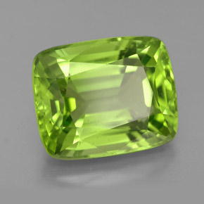 5,68 ctw natürlicher grüner Peridot, Kissenschliff, VVS