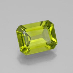 2,10 ctw natürlicher grüner Peridot, Smaragdschliff, VS