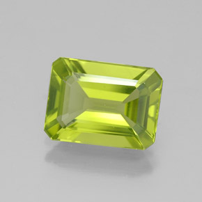 1,91 ctw natürlicher grüner Peridot, Smaragdschliff, VVS-VS