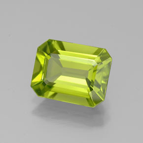 2,09 ctw natürlicher grüner Peridot, Smaragdschliff, VS