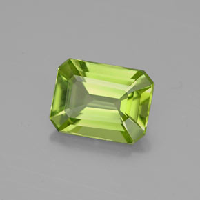 1,89 ctw natürlicher grüner Peridot, Smaragdschliff, VVS