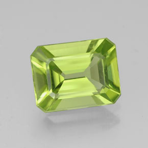 2,04 ctw natürlicher grüner Peridot, Smaragdschliff, VVS