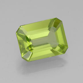 1,83 ctw natürlicher grüner Peridot, Smaragdschliff, VVS