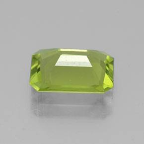 1,83 ctw natürlicher grüner Peridot, Smaragdschliff, VVS