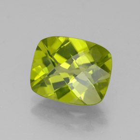 3,17 ctw natürlicher grüner Peridot, Kissenschliff, VS