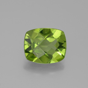 2,48 ctw natürlicher grüner Peridot, Kissenschliff, VS