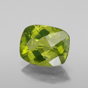 2,88 ctw natürlicher grüner Peridot, Kissenschliff, VS
