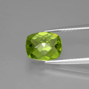 2,31 ctw natürlicher grüner Peridot, Kissenschliff, VS