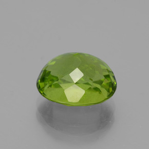 5,79 ctw natürlicher grüner Peridot, Oval Schliff, VS