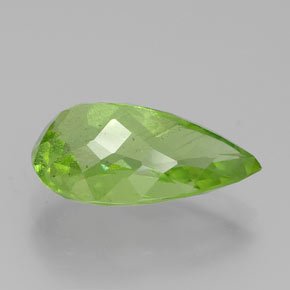 5,76 ctw natürlicher grüner Peridot, Birnenform, VS-SI