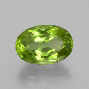 4,17 ctw natürlicher grüner Peridot, Oval Schliff, VS