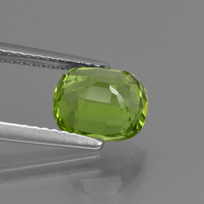 2,48 ctw natürlicher grüner Peridot, Kissenschliff, VS