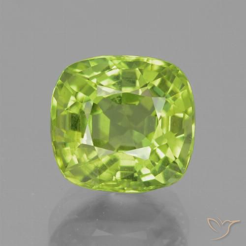 2.61ct Natürlicher Leichtes lebendiges Grün Peridot, Kissen, VS