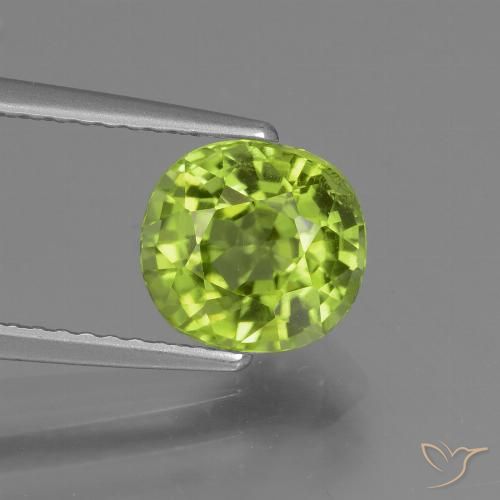 2.00ct Natürlicher Leichtes lebendiges Grün Peridot, Oval, VS-SI