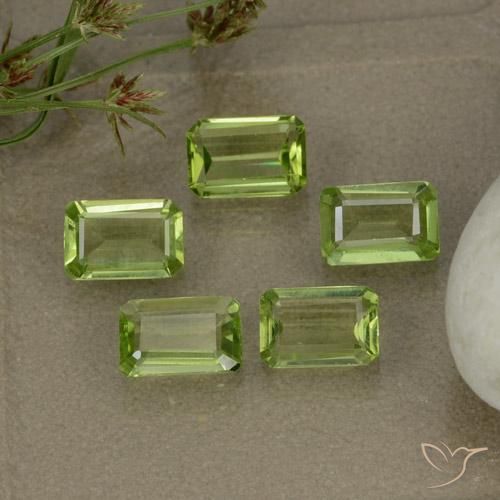 2.66 ct natürliche Leichtes lebendiges Grün Peridot-Edelsteine, Oktagonschliff, VVS-VS
