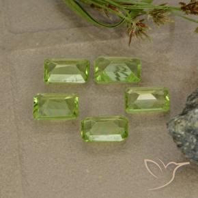 2.02 ct natürliche Leichtes lebendiges Grün Peridot-Edelsteine, Oktagonschliff, VVS-VS