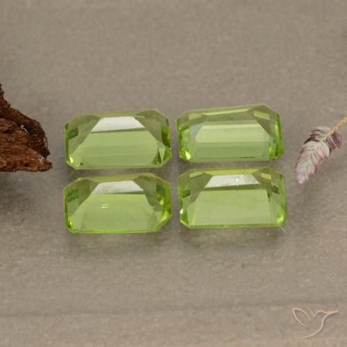 2.70 ct natürliche Mittelgrün Peridot-Edelsteine, Oktagonschliff, VVS-VS