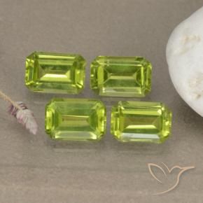2.56 ct natürliche Mittelgrün Peridot-Edelsteine, Oktagonschliff, VVS-VS
