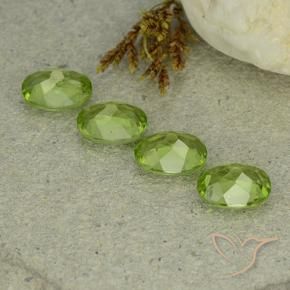 5.53 ct natürliche Lebendiges grün Peridot-Edelsteine, Oval, VS