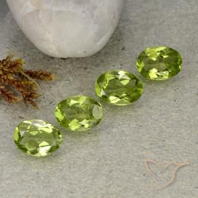 4.96 ct natürliche Mittelgrün Peridot-Edelsteine, Oval, VS