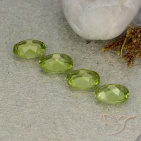 4.96 ct natürliche Mittelgrün Peridot-Edelsteine, Oval, VS