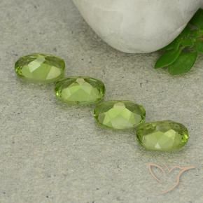 4.79 ct natürliche Lebendiges grün Peridot-Edelsteine, Oval, VS