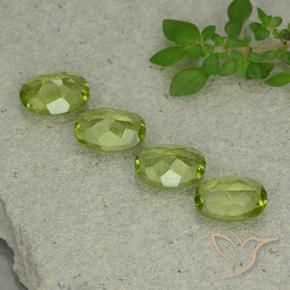 4.56 ct natürliche Lebendiges grün Peridot-Edelsteine, Oval, VS