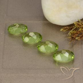5.26 ct natürliche Mittelgrün Peridot-Edelsteine, Oval, VS