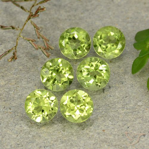 3,11 ct natürliche grüner Peridot-Edelsteine, Rundschliff, VVS-VS