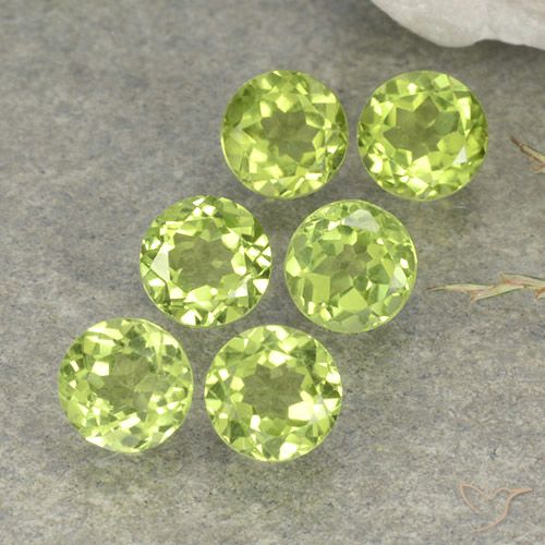 2.58ctw Natürlicher hellgrün Peridot, Runden, VVS-VS