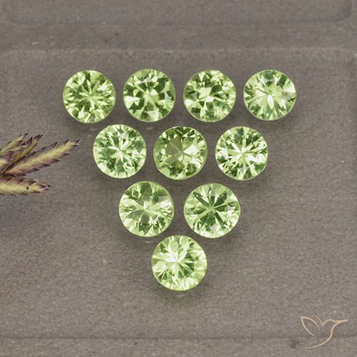 2.36ctw Natürlicher gelblich-grün Peridot, Runden, VS