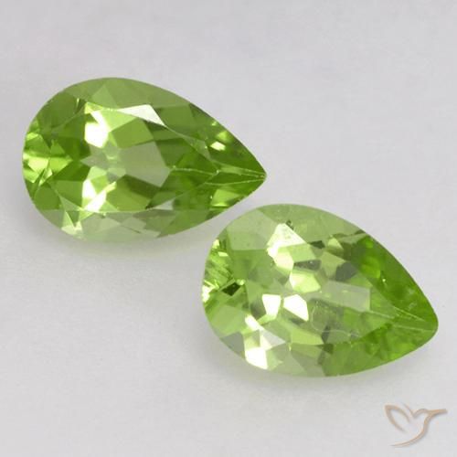 0.91ctw Natürlicher Mittelgrün Peridot, Birnenform, VVS-VS