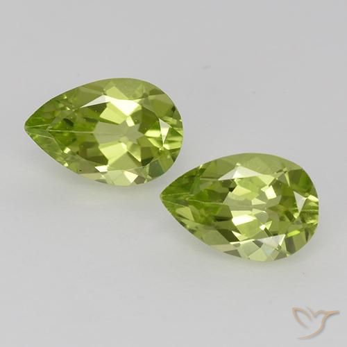 0.92ctw Natürlicher Leichtes lebendiges Grün Peridot, Birnenform, VVS-VS