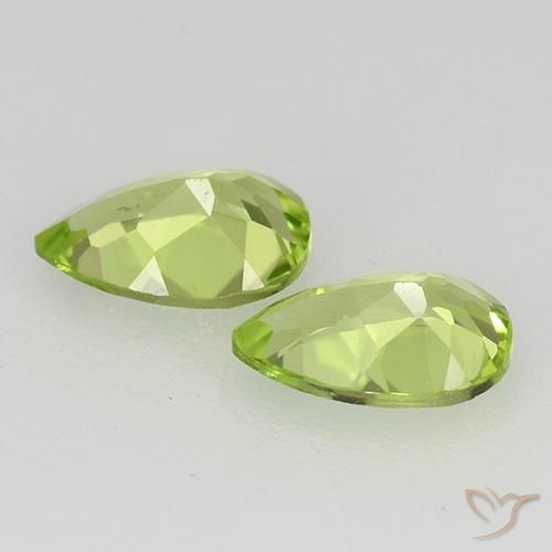 0.87 ct natürliche Leichtes lebendiges Grün Peridot-Edelsteine, Birnenform, VVS-VS