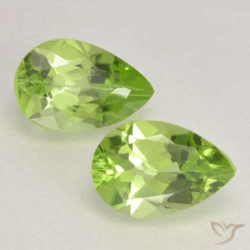 0.89ctw Natürlicher Leichtes lebendiges Grün Peridot, Birnenform, VVS-VS