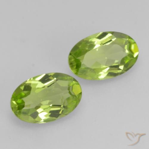 0.94 ct natürliche Lebendiges grün Peridot-Edelsteine, Oval, VS