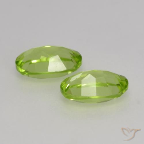 0.98 ct natürliche Lebendiges grün Peridot-Edelsteine, Oval, VS