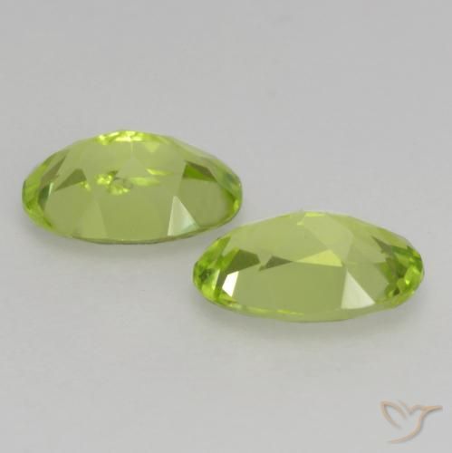 0.94 ct natürliche Leichtes lebendiges Grün Peridot-Edelsteine, Oval, VS