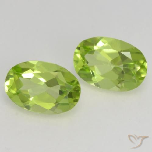 0.93 ct natürliche Leichtes lebendiges Grün Peridot-Edelsteine, Oval, VS