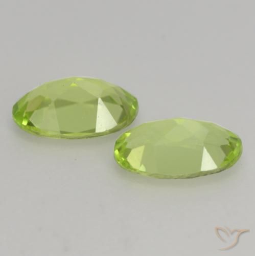 0.84 ct natürliche Leichtes lebendiges Grün Peridot-Edelsteine, Oval, VS
