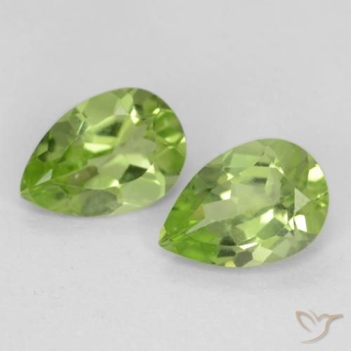0.85ctw Natürlicher Leichtes lebendiges Grün Peridot, Birnenform, VVS-VS