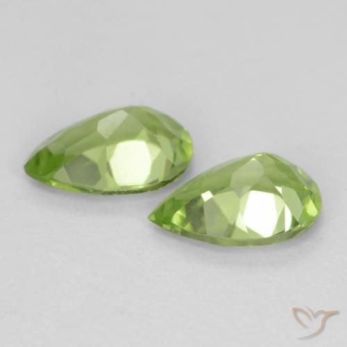 0.85 ct natürliche Leichtes lebendiges Grün Peridot-Edelsteine, Birnenform, VVS-VS