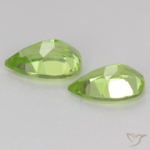 0.89 ct natürliche Leichtes lebendiges Grün Peridot-Edelsteine, Birnenform, VVS-VS