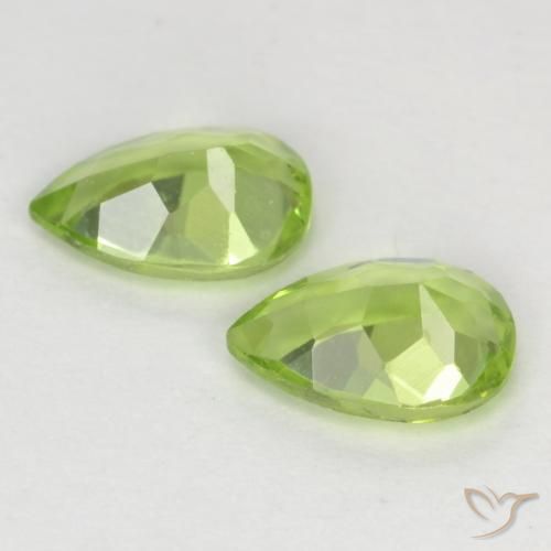 0.88 ct natürliche Leichtes lebendiges Grün Peridot-Edelsteine, Birnenform, VVS-VS
