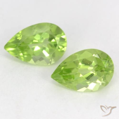 0.93ctw Natürlicher Leichtes lebendiges Grün Peridot, Birnenform, VVS-VS