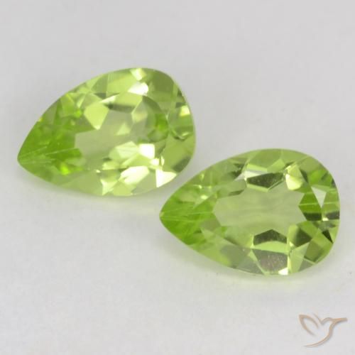 0.90ctw Natürlicher Leichtes lebendiges Grün Peridot, Birnenform, VVS-VS