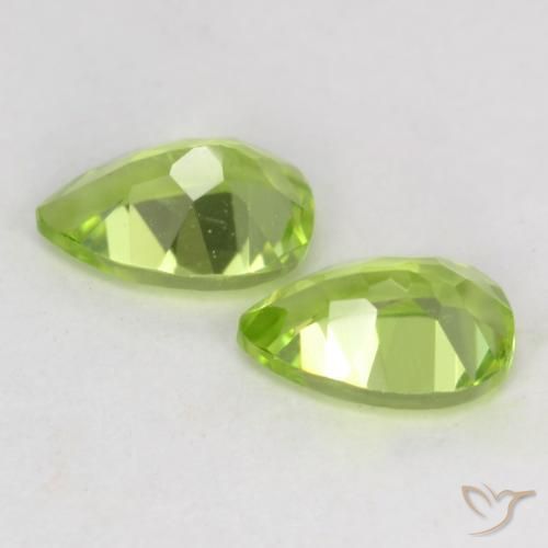 0.90 ct natürliche Leichtes lebendiges Grün Peridot-Edelsteine, Birnenform, VVS-VS