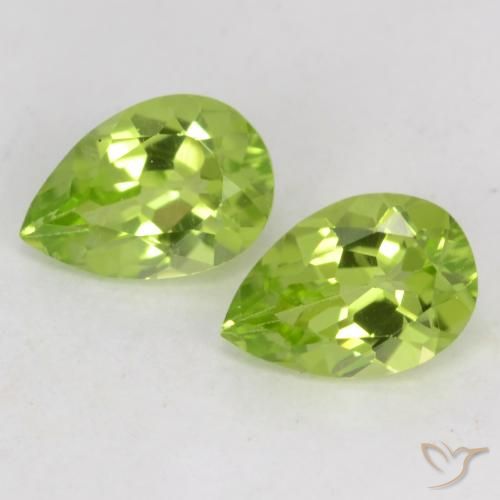 0.93ctw Natürlicher Leichtes lebendiges Grün Peridot, Birnenform, VVS-VS