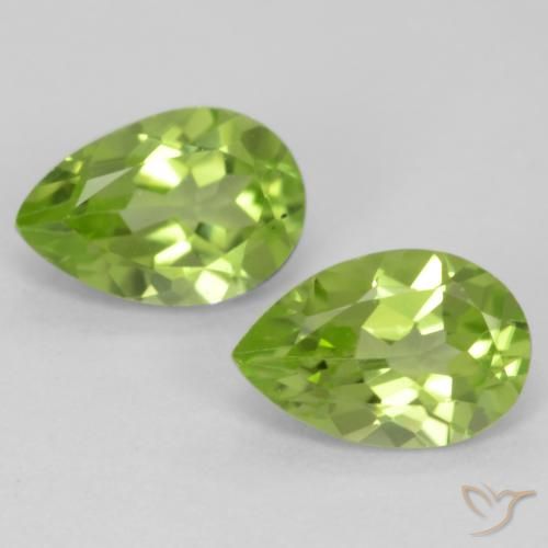 0.90ctw Natürlicher Leichtes lebendiges Grün Peridot, Birnenform, VVS-VS